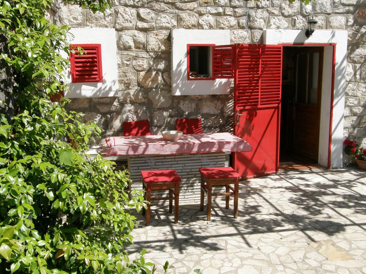 Stone House In Buljarica Villa Petrovac Exterior photo